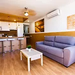 Coral Friendly Holiday Home